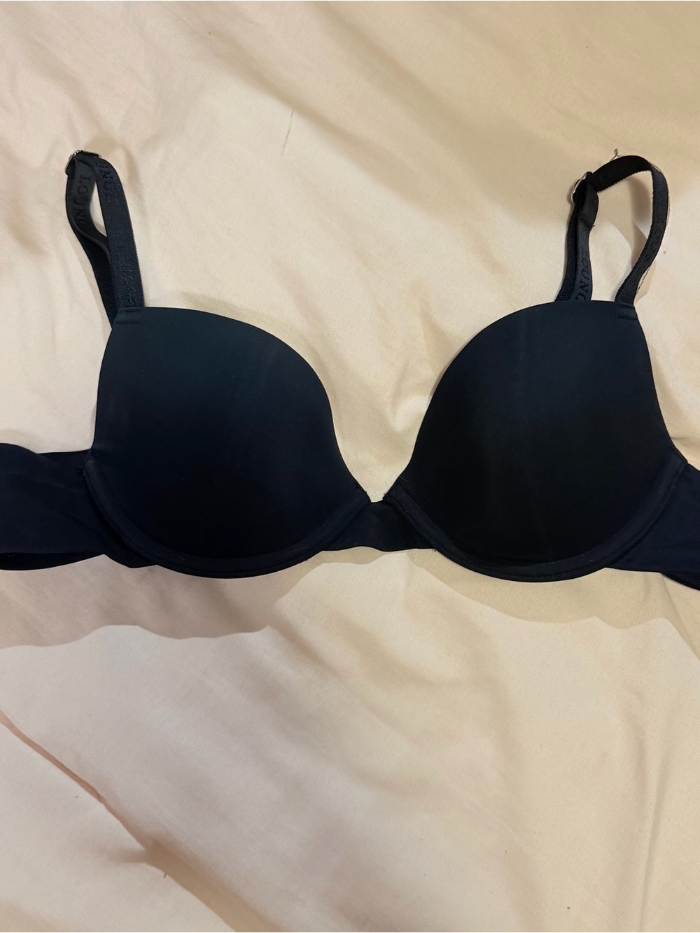 Lounge Everyday Form Black Bra 32c